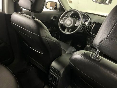 Used 2021 Jeep Compass Limited image 29