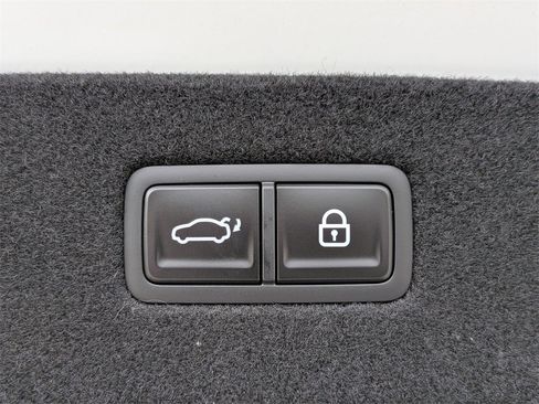 New 2026 Genesis G90 3.5T Prestige image 28