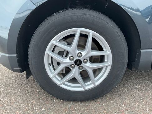 Used 2023 Ford Edge SEL image 34