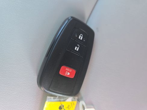 Used 2020 Toyota Prius Limited image 36