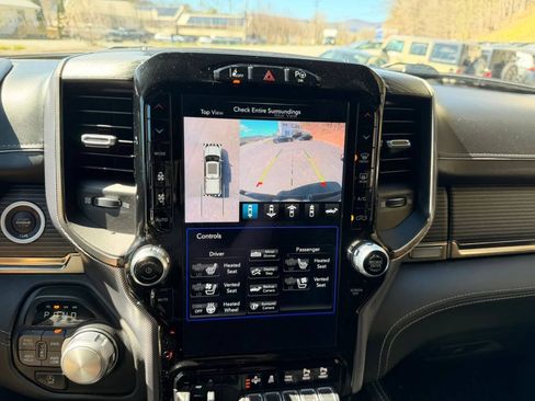 Used 2019 RAM 1500 Limited AWD/4WD image 16