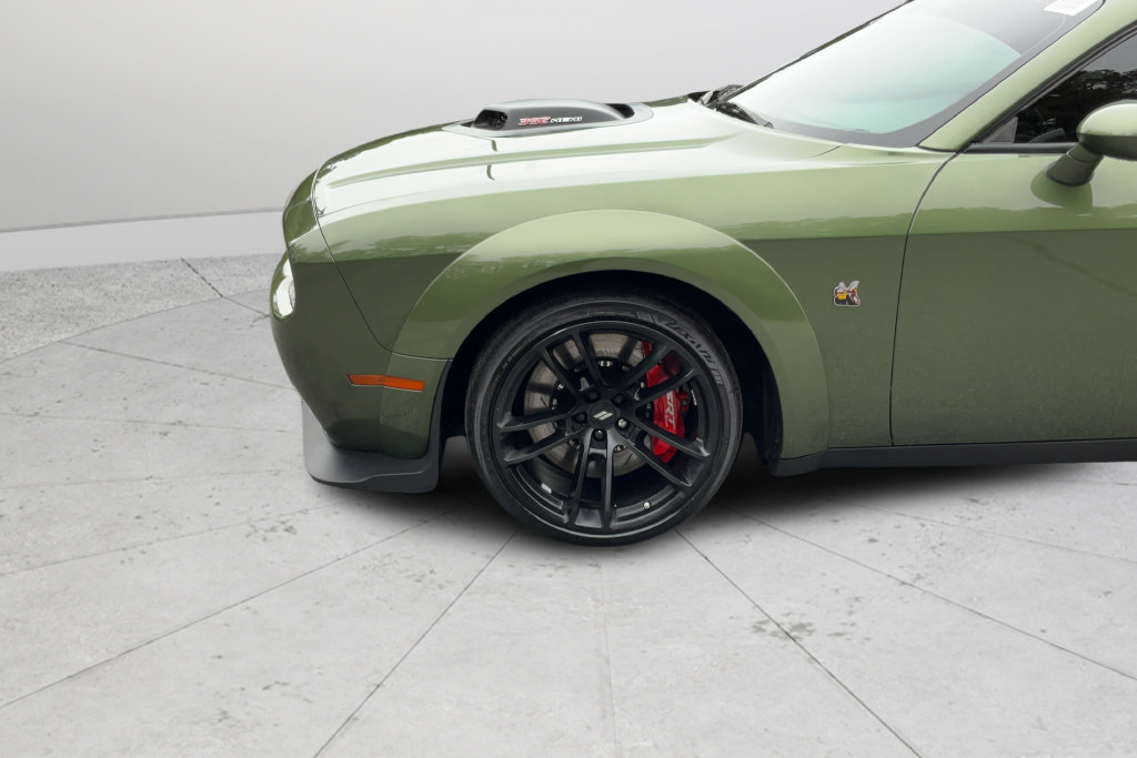 Used 2022 Dodge Challenger R/T Scat Pack RWD image 23