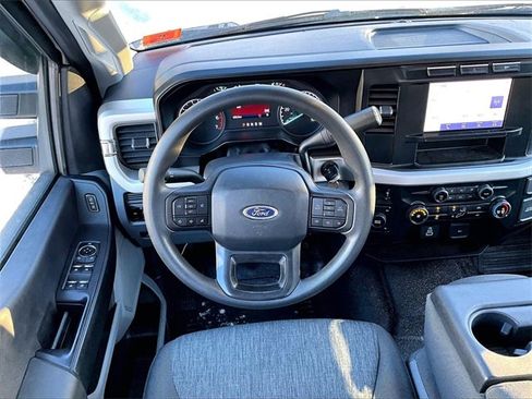 Used 2024 Ford F250 XL w/ XL Off-Road Package image 5