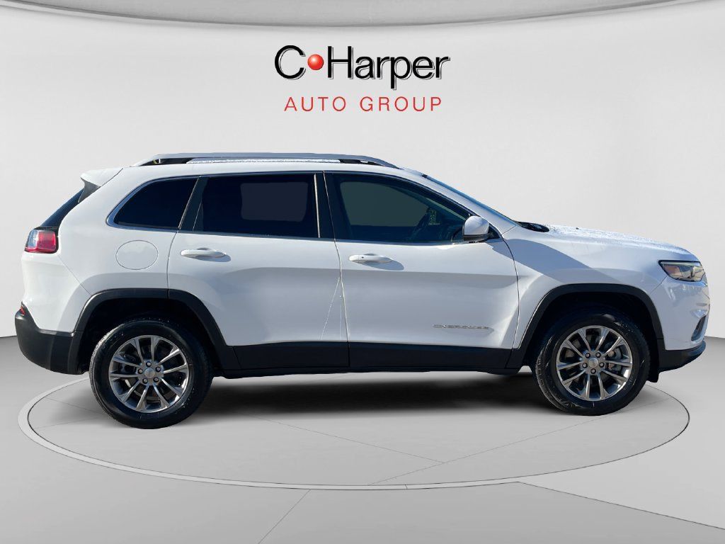 Certified 2020 Jeep Cherokee Latitude Plus w/ Comfort/Convenience Group AWD/4WD image 2