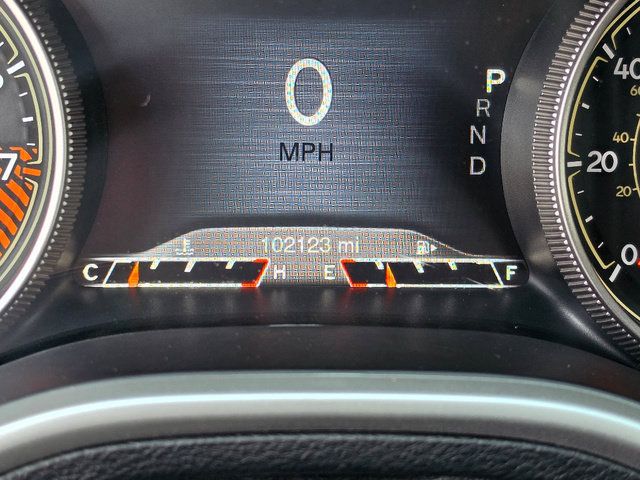 Used 2015 Jeep Cherokee Trailhawk w/ Cold Weather Group AWD/4WD image 25