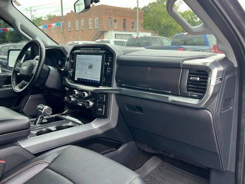 Used 2021 Ford F150 Lariat w/ Equipment Group 502A High AWD/4WD image 22
