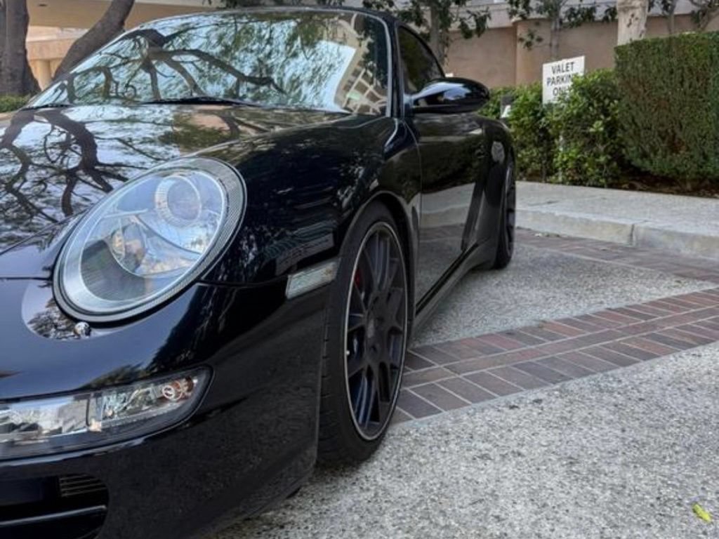 Used 2008 Porsche 911 Carrera 4S AWD/4WD image 4