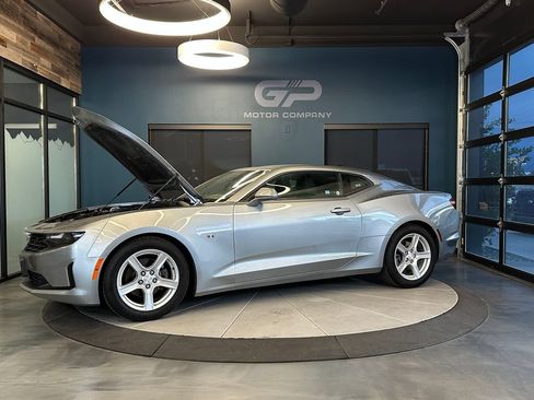 Used 2023 Chevrolet Camaro LT RWD image 24