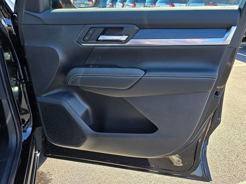 New 2026 GMC Terrain Elevation w/ Elevation Premium Package image 32