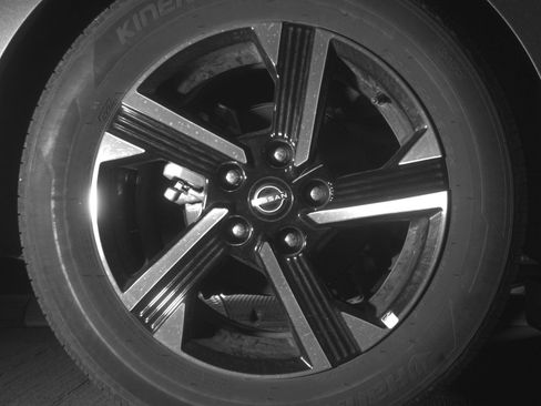 Used 2025 Nissan Sentra SV FWD image 18