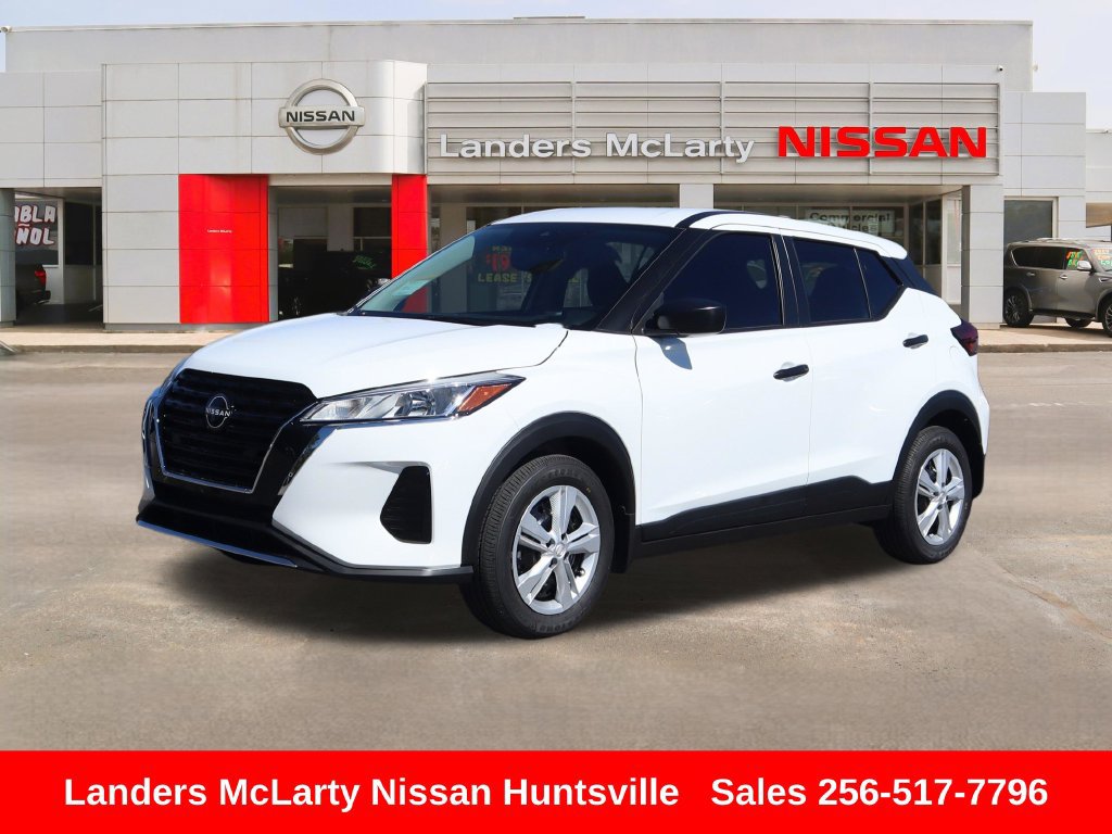 Used 2025 Nissan Kicks Play S FWD image 8