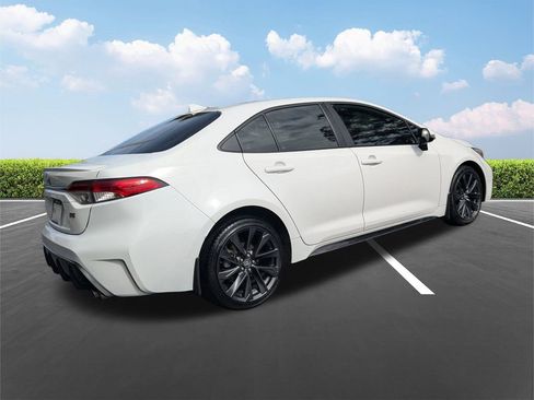 Certified 2024 Toyota Corolla SE image 4