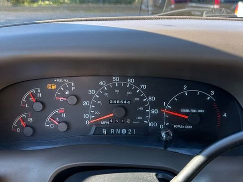 Used 2000 Ford F350 XLT image 13