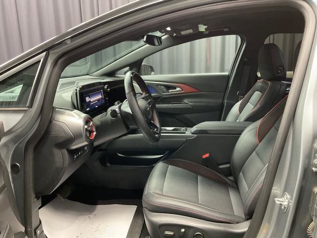 Used 2024 Chevrolet Equinox EV RS FWD image 7