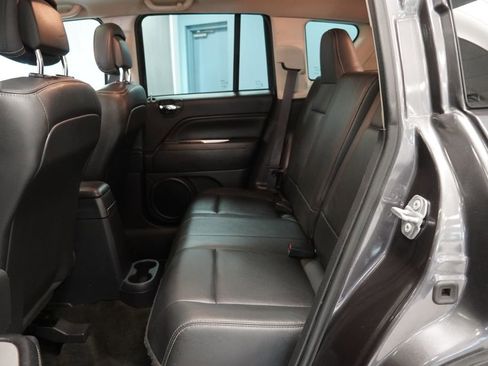 Used 2017 Jeep Compass High Altitude AWD/4WD image 26