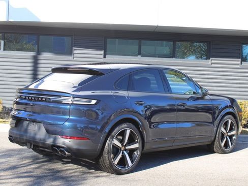 New 2026 Porsche Cayenne image 7