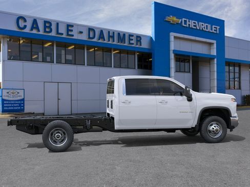 New 2026 Chevrolet Silverado 3500 W/T w/ Snow Plow Prep Package AWD/4WD image 5