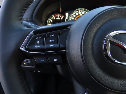 New 2025 MAZDA CX-5 AWD 2.5 S w/ Premium Plus Pkg image 31