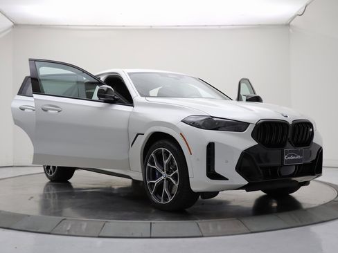 Used 2026 BMW X6 M60i image 20