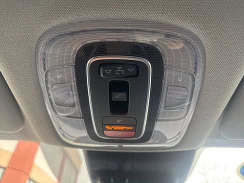 Used 2025 Hyundai Elantra SEL image 34