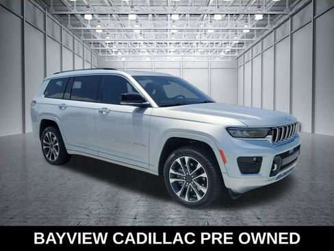 Used 2021 Jeep Grand Cherokee L Overland w/ Luxury Tech Group IV AWD/4WD image 7