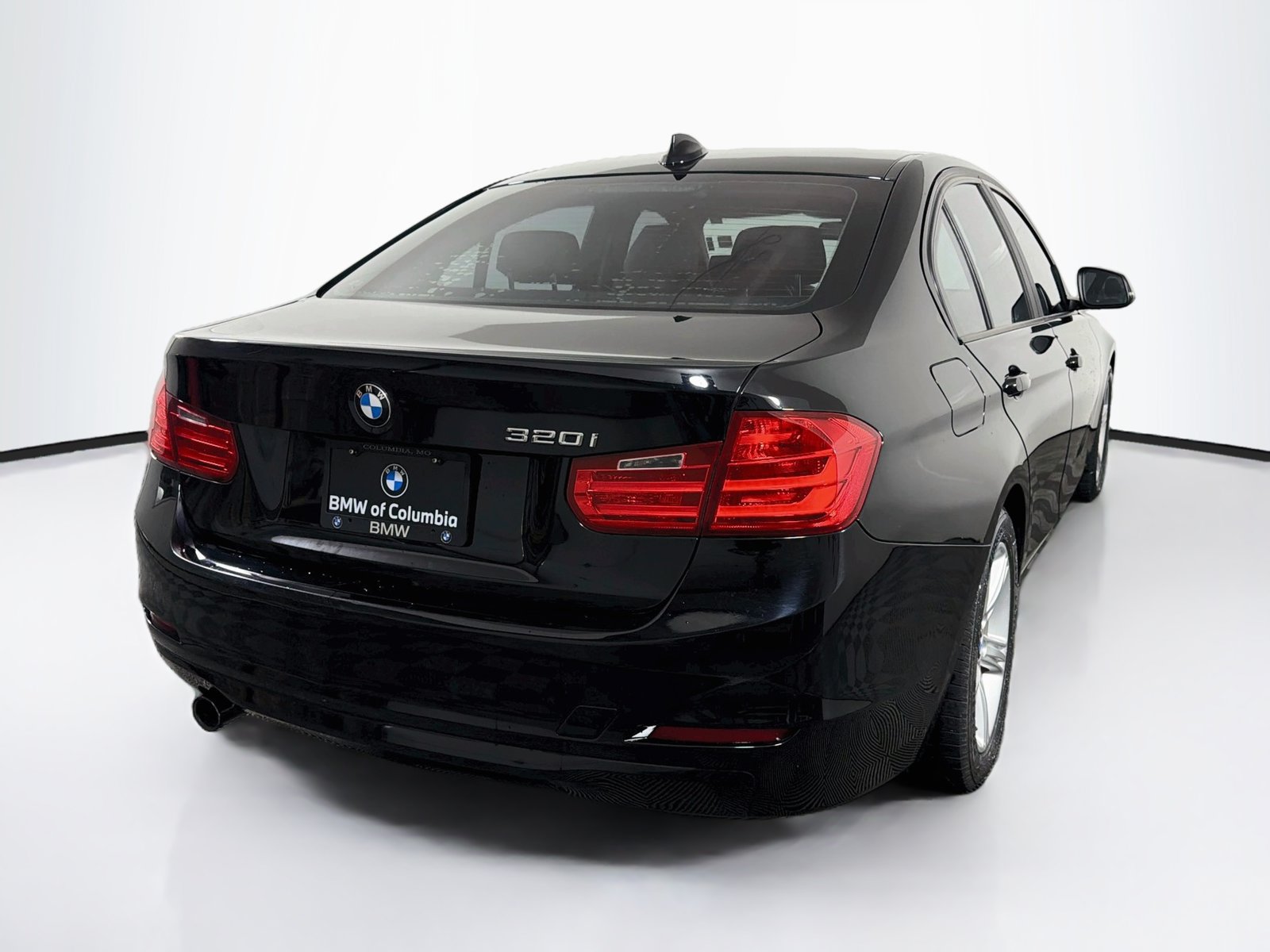 Used 2014 BMW 320i Sedan RWD image 7