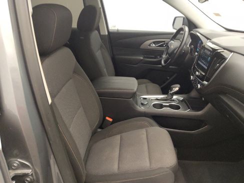 Used 2019 Chevrolet Traverse LT FWD image 21