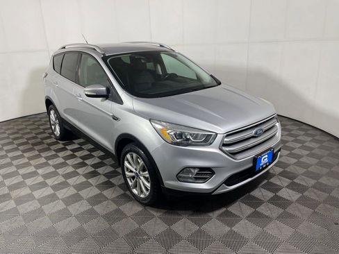 Used 2017 Ford Escape Titanium FWD image 1