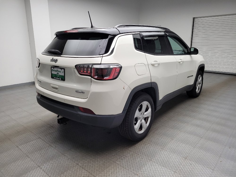 Used 2018 Jeep Compass Latitude w/ Popular Equipment Group AWD/4WD image 9