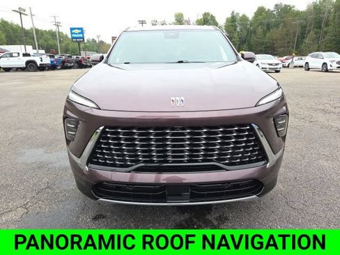 Used 2025 Buick Enclave Avenir w/ Super Cruise Package AWD/4WD image 3