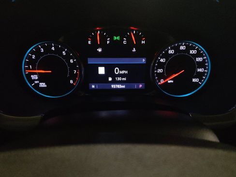 Used 2021 Chevrolet Traverse RS image 23