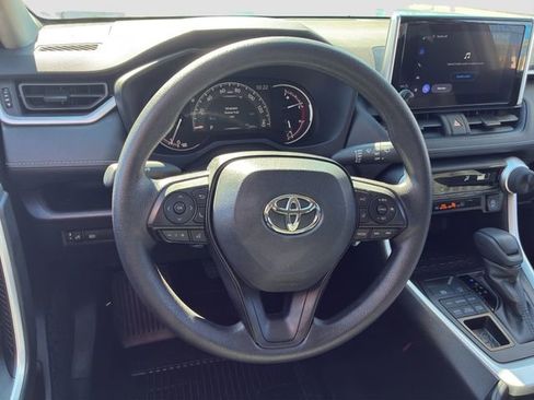 Used 2025 Toyota RAV4 LE image 5