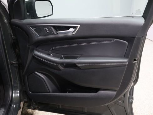 Used 2024 Ford Edge Titanium w/ Equipment Group 301A image 23