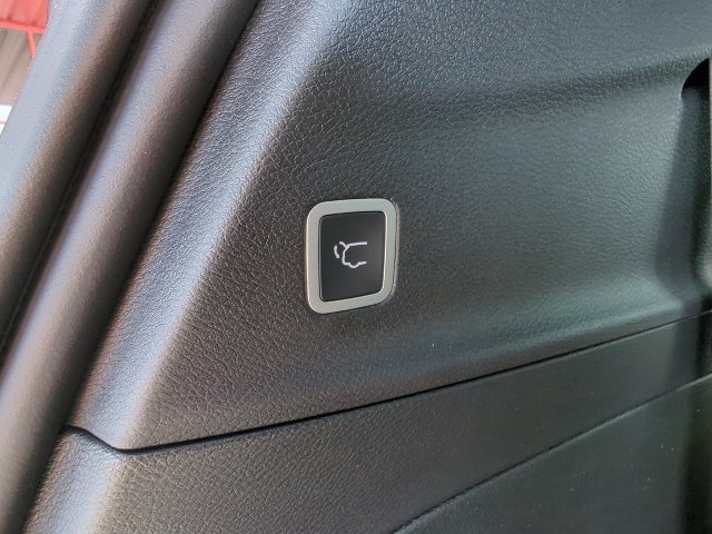 New 2026 Chrysler Pacifica Select FWD image 33