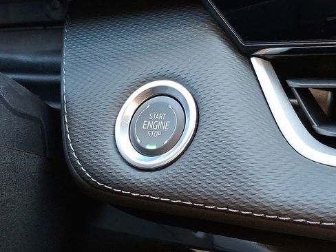 New 2026 Chevrolet Equinox LT w/ Convenience Package II image 14