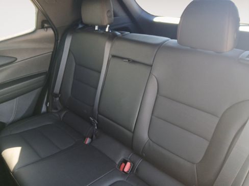Used 2024 Chevrolet TrailBlazer RS FWD image 13