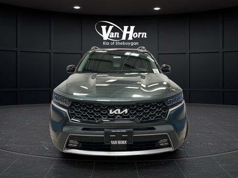 Used 2023 Kia Sorento SX Prestige AWD/4WD image 2