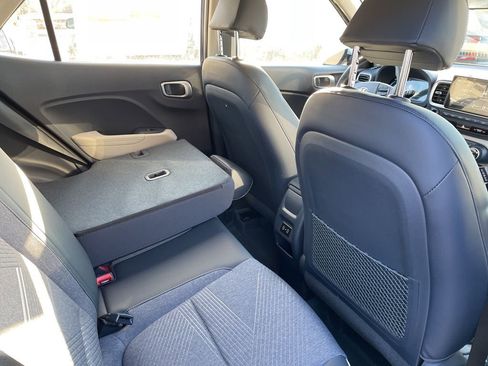 New 2026 Hyundai Venue SEL image 11