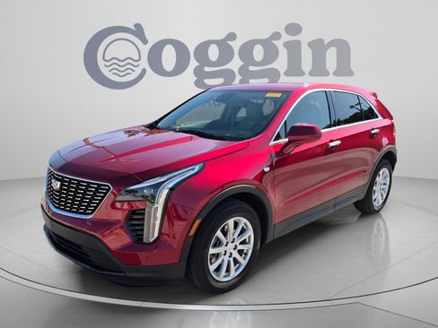 Used 2023 Cadillac XT4 Luxury w/ Driver Awareness Package FWD image 1