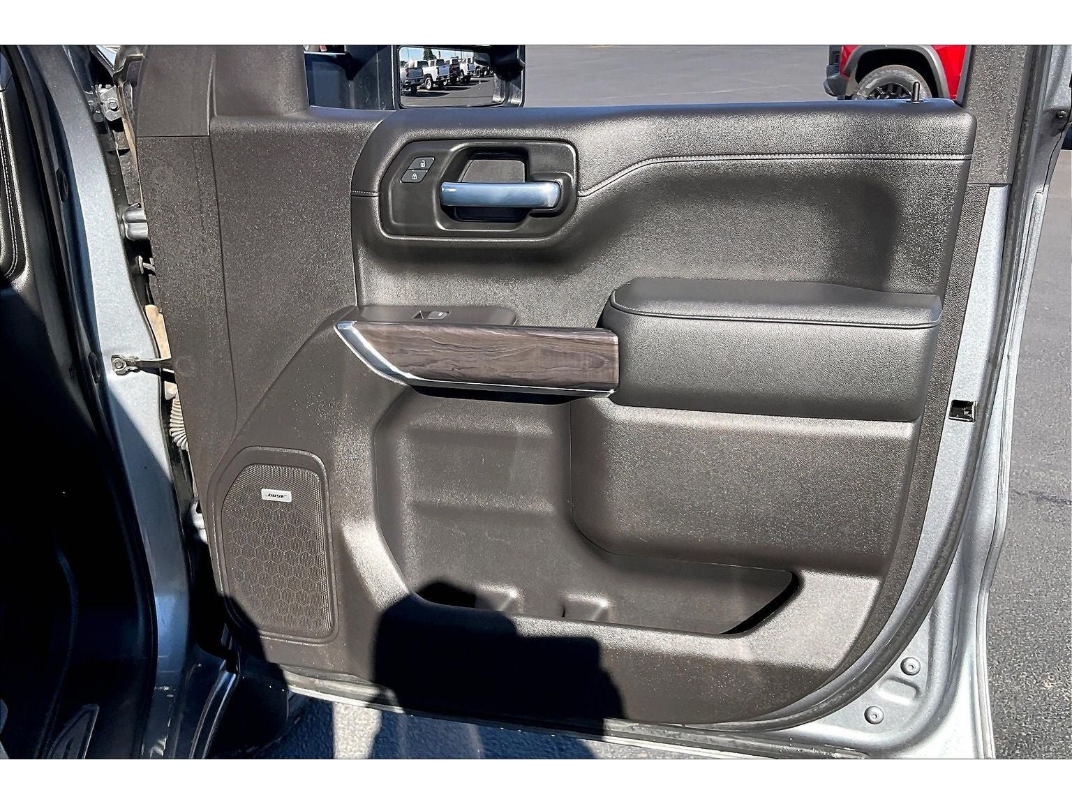 Used 2020 Chevrolet Silverado 1500 LTZ w/ LTZ Plus Package AWD/4WD image 24