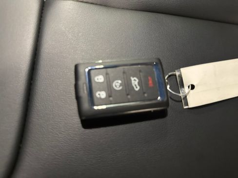 New 2025 Jeep Grand Cherokee Limited image 28