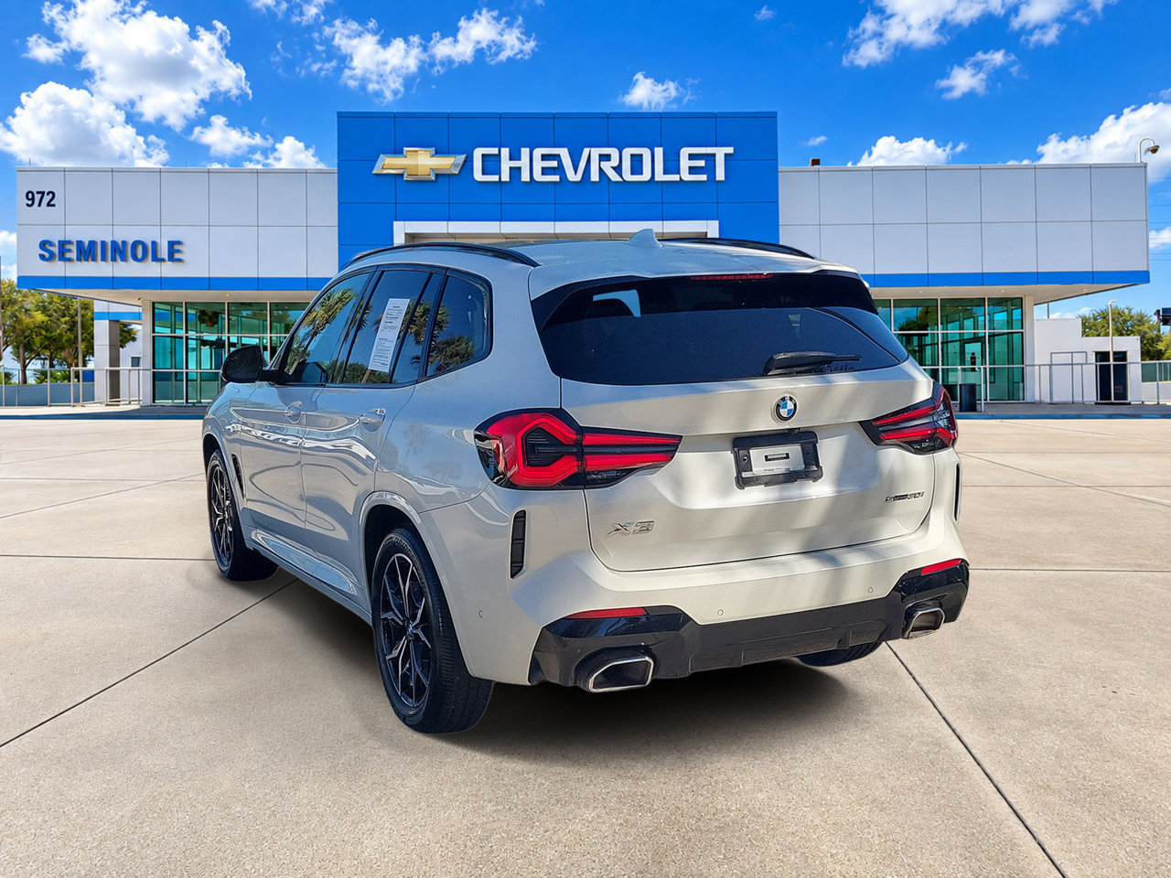 Used 2023 BMW X3 sDrive30i w/ M Sport Package RWD image 4