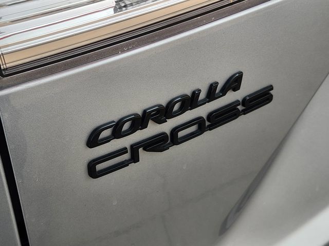 Used 2025 Toyota Corolla Cross AWD Hybrid image 9