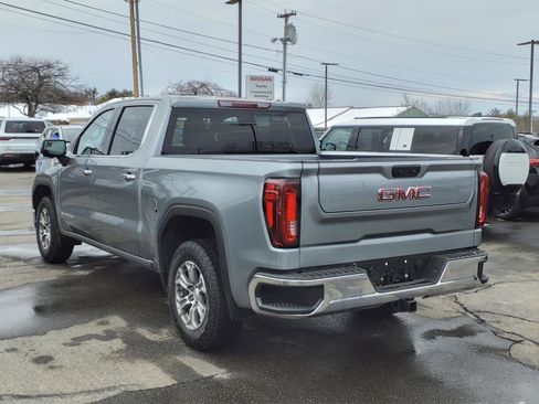 Used 2024 GMC Sierra 1500 SLT image 6