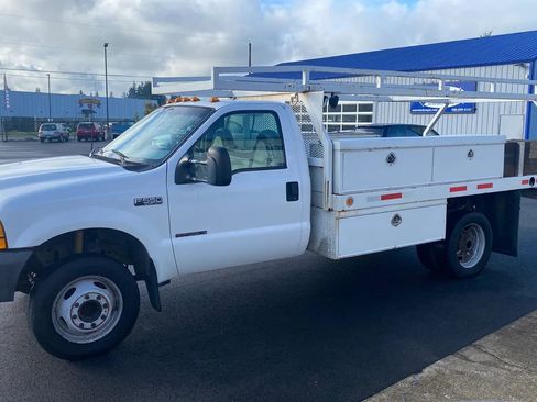 Used 2000 Ford F550 2WD Regular Cab Super Duty image 4