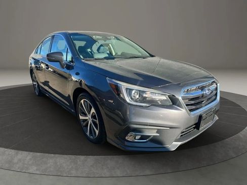 Used 2018 Subaru Legacy 2.5i Limited image 3