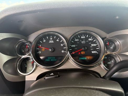 Used 2011 Chevrolet Silverado 3500 LT w/ Interior Plus Package AWD/4WD image 39