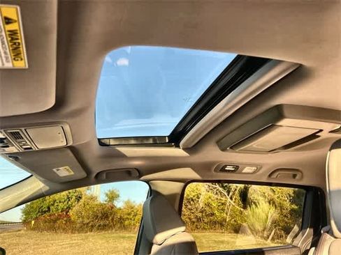 Certified 2019 Honda Odyssey Elite image 32