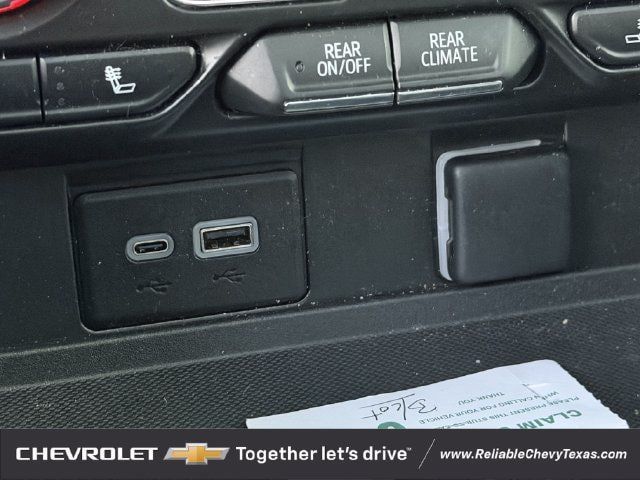 Used 2023 Chevrolet Suburban Z71 w/ Luxury Package AWD/4WD image 20