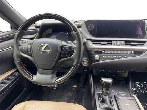 Used 2021 Lexus ES 250 w/ Premium Package image 53